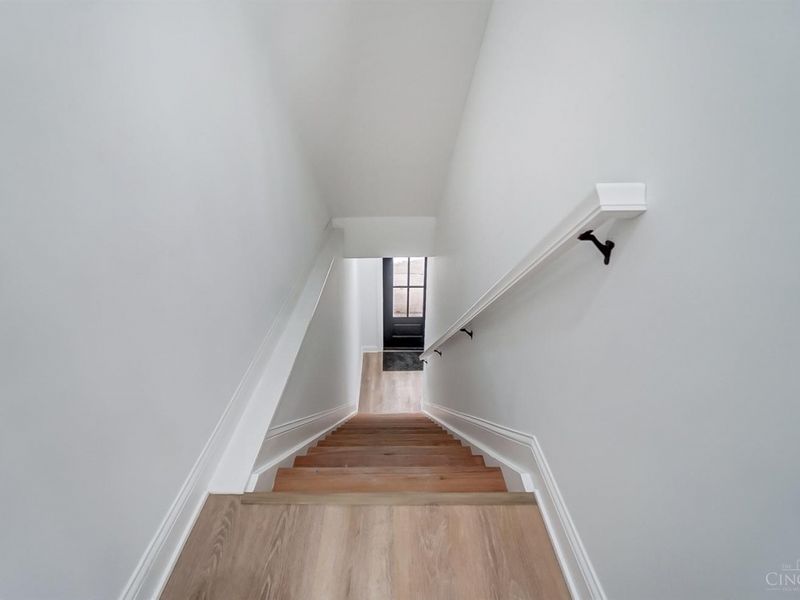 619 W Loveland Avenue, Loveland, OH 45140 Photo 8