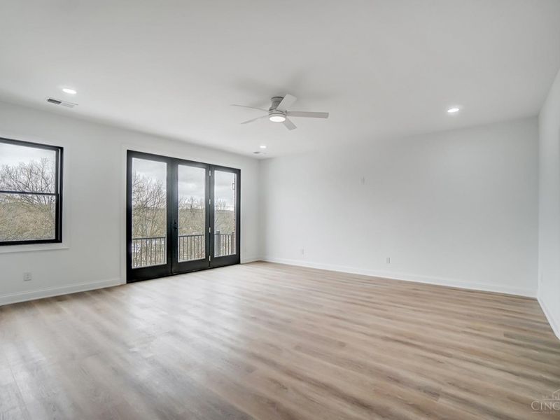 621 W Loveland Avenue, Loveland, OH 45140 Photo 39