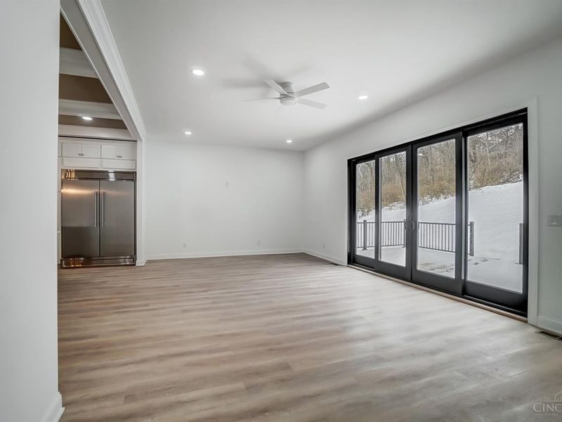 621 W Loveland Avenue, Loveland, OH 45140 Photo 9