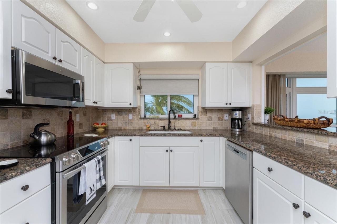 1250 W Marion Avenue, Unit 242, Punta Gorda, FL 33950 Photo