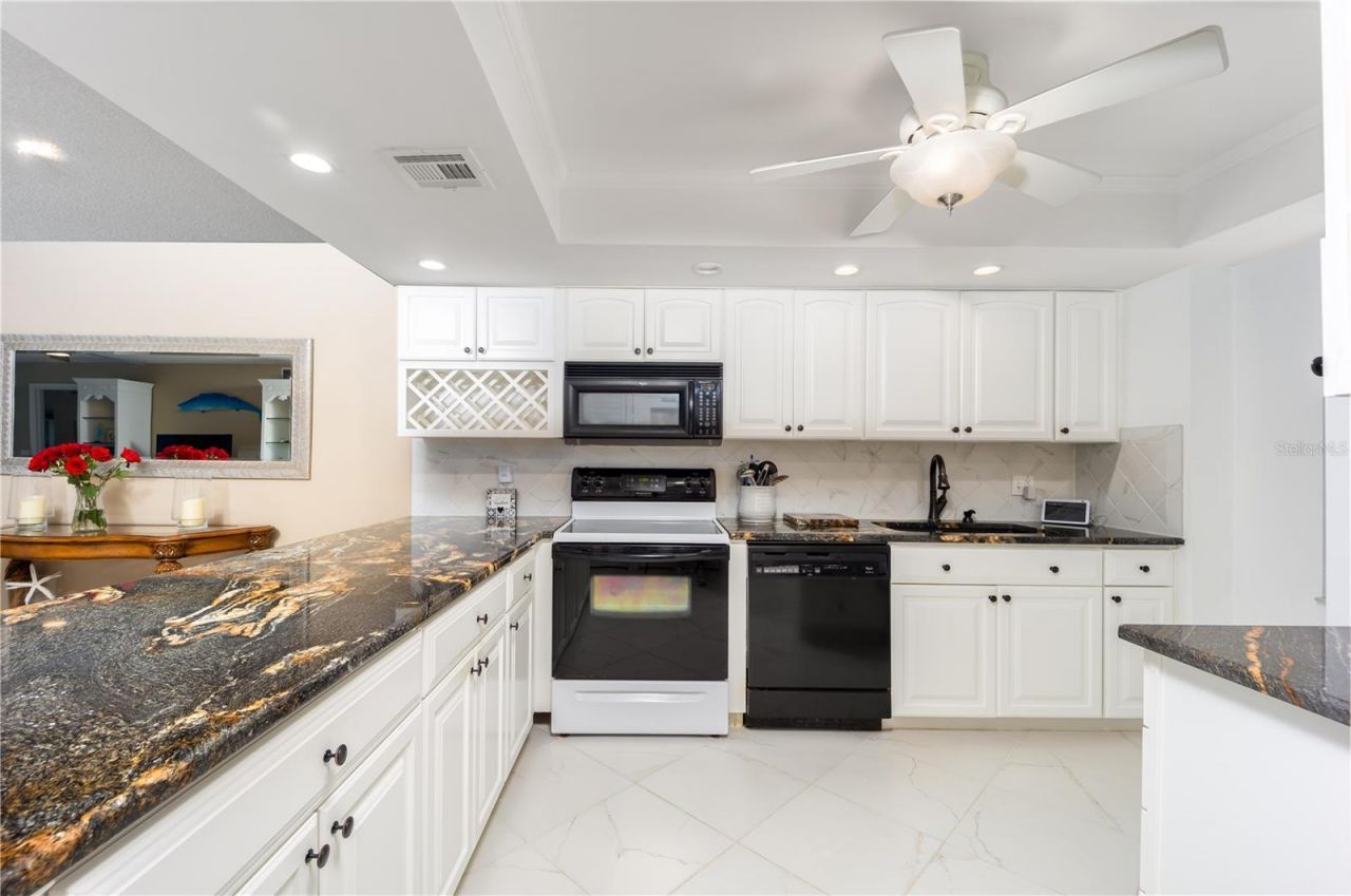3100 SE Pruitt Road, Unit B102, Port Saint Lucie, FL 34952 Photo
