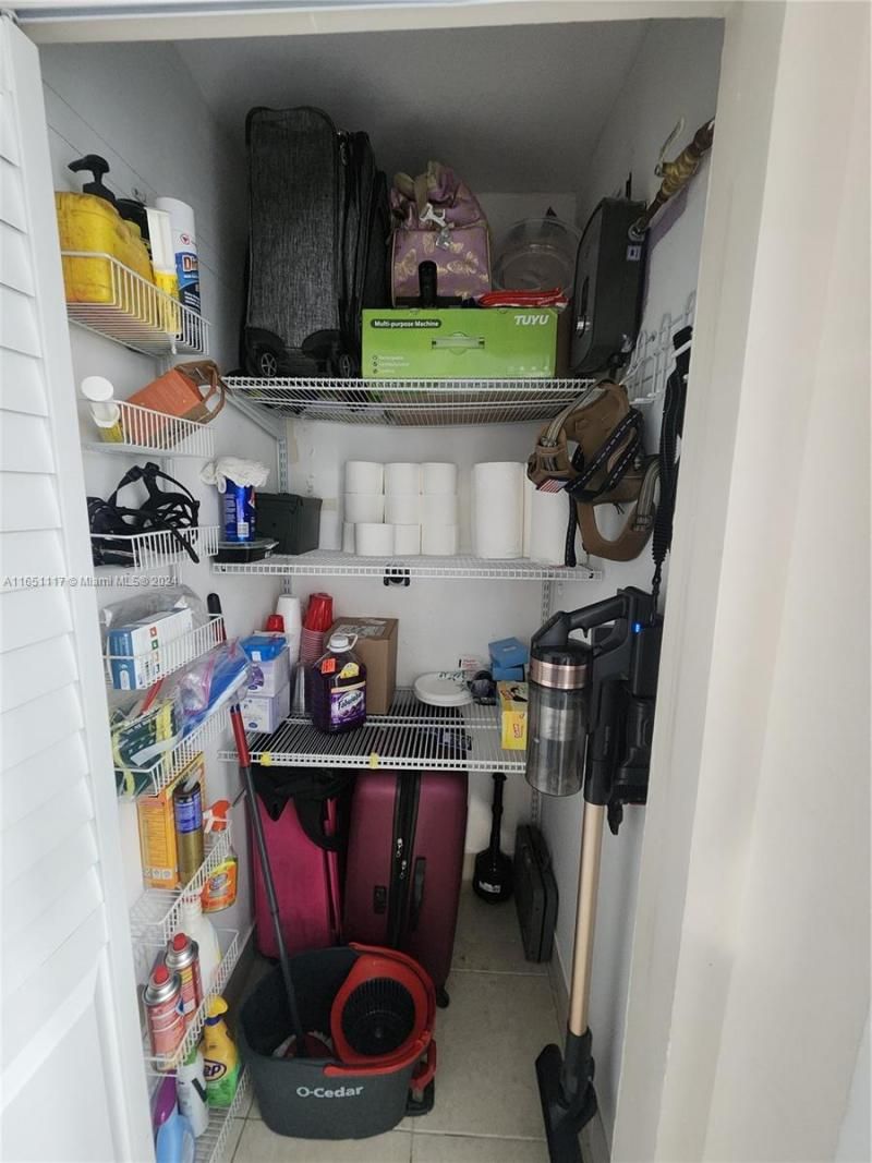 1025 NE 13th Ave, Homestead, FL 33033 Photo