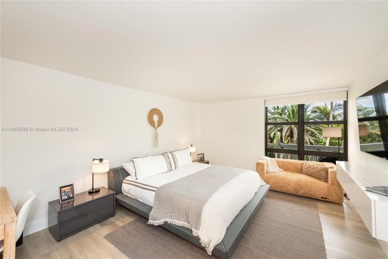 1111 Crandon Blvd, Unit A306, Key Biscayne, FL 33149 Photo