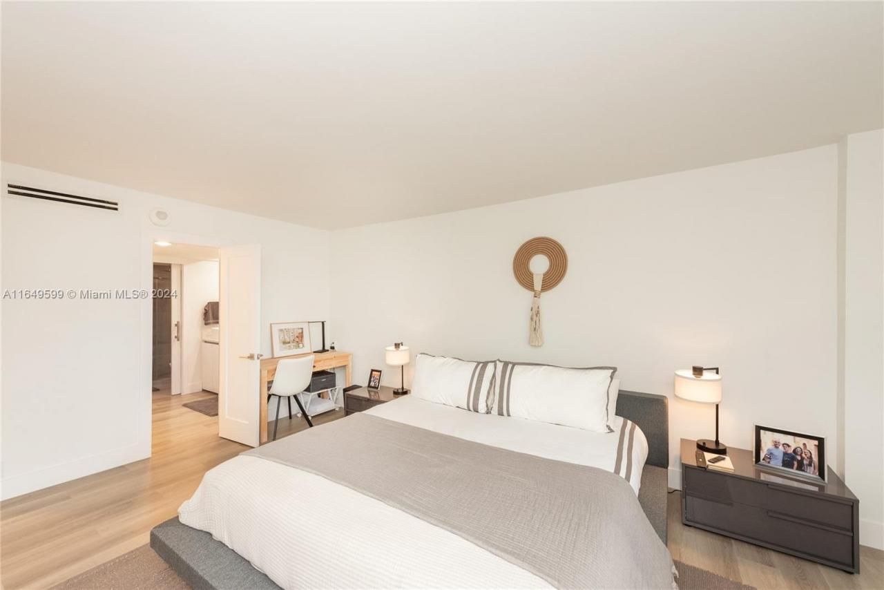 1111 Crandon Blvd, Unit A306, Key Biscayne, FL 33149 Photo