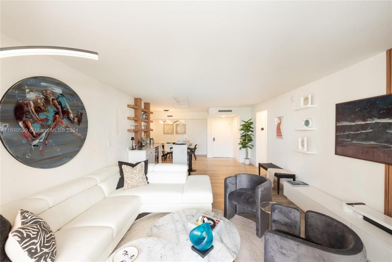 1111 Crandon Blvd, Unit A306, Key Biscayne, FL 33149 Photo