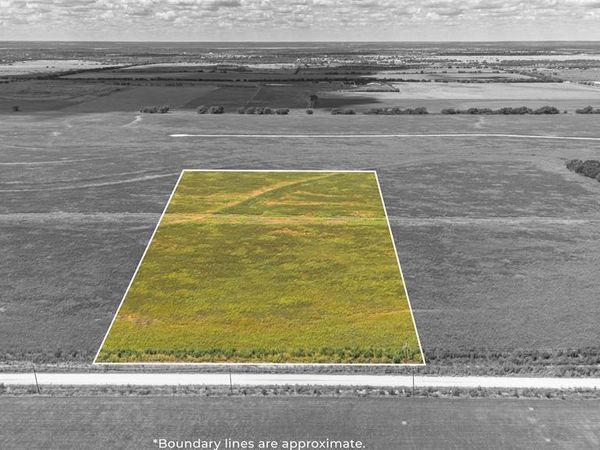 2335 Hcr-1212, Blum, TX 76627