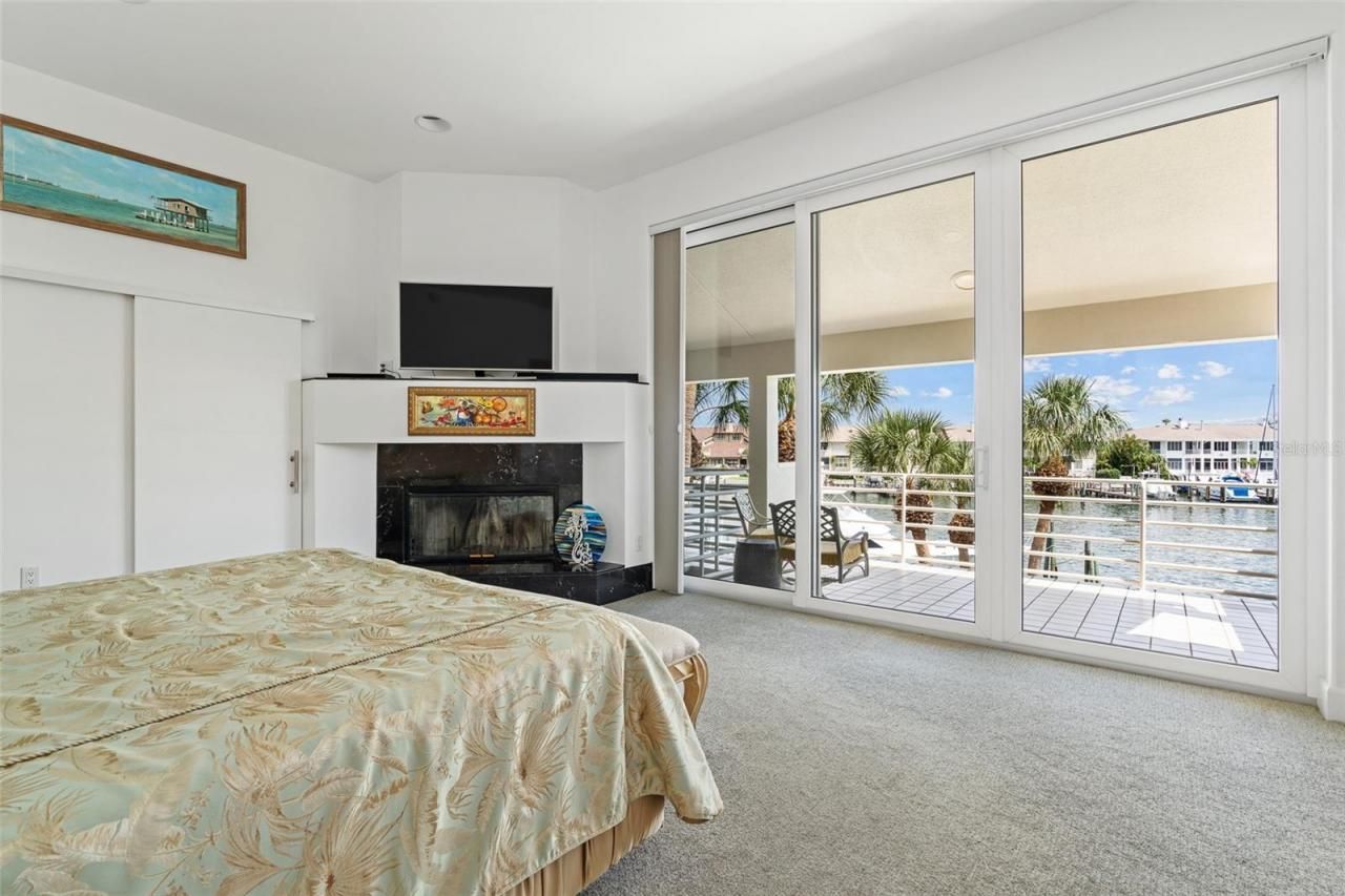 833 Ponce De Leon Drive, Tierra Verde, FL 33715 Photo