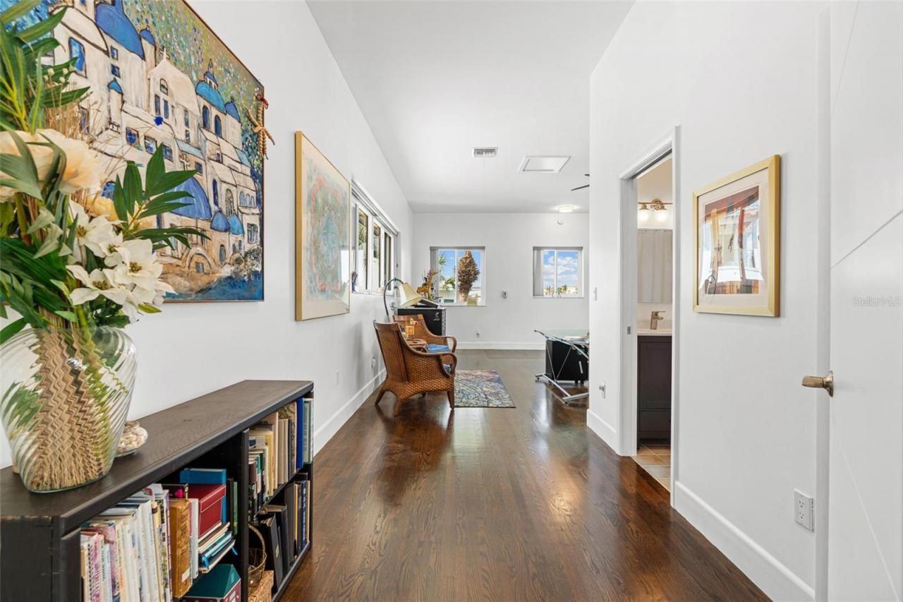 833 Ponce De Leon Drive, Tierra Verde, FL 33715 Photo