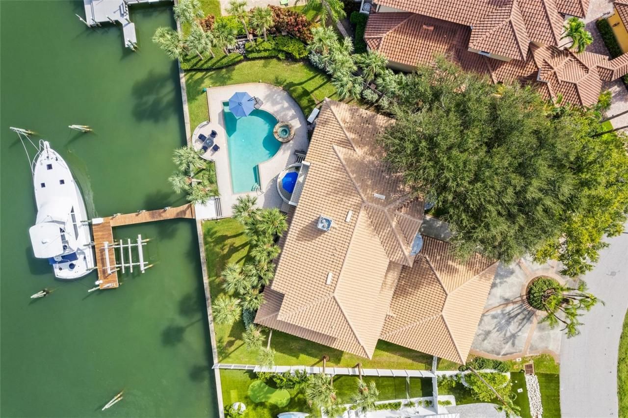 833 Ponce De Leon Drive, Tierra Verde, FL 33715 Photo