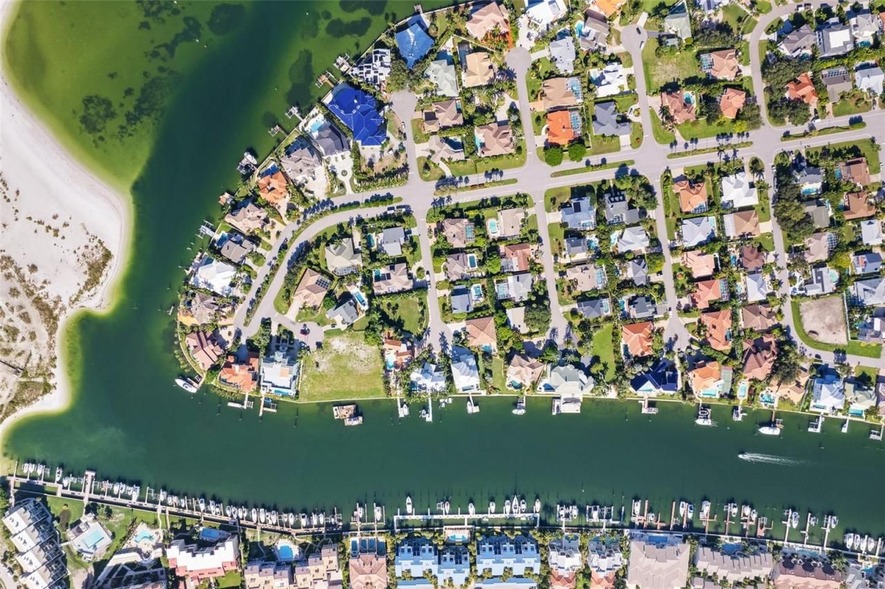 833 Ponce De Leon Drive, Tierra Verde, FL 33715 Photo