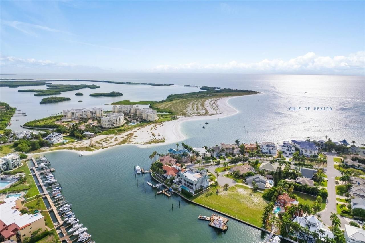 833 Ponce De Leon Drive, Tierra Verde, FL 33715 Photo