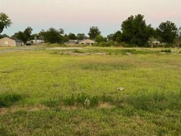 6511 Raleigh Drive, Lake Charles, LA 70607