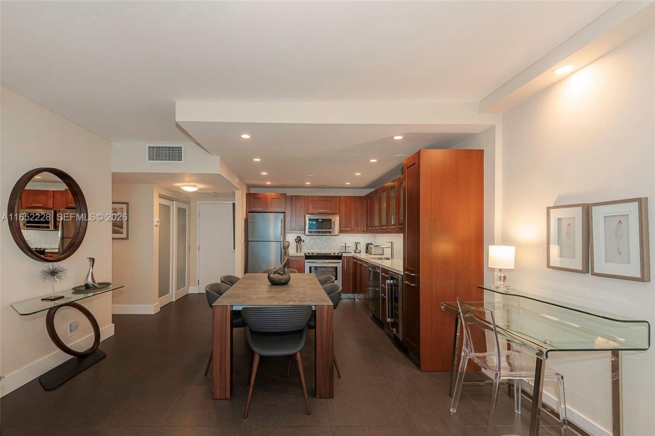 2301 Collins Ave, Unit 1216, Miami Beach, FL 33139 Photo