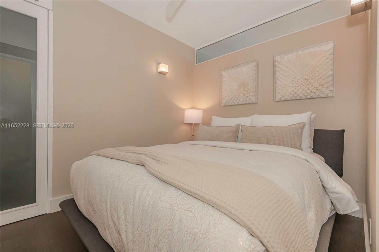 2301 Collins Ave, Unit 1216, Miami Beach, FL 33139 Photo