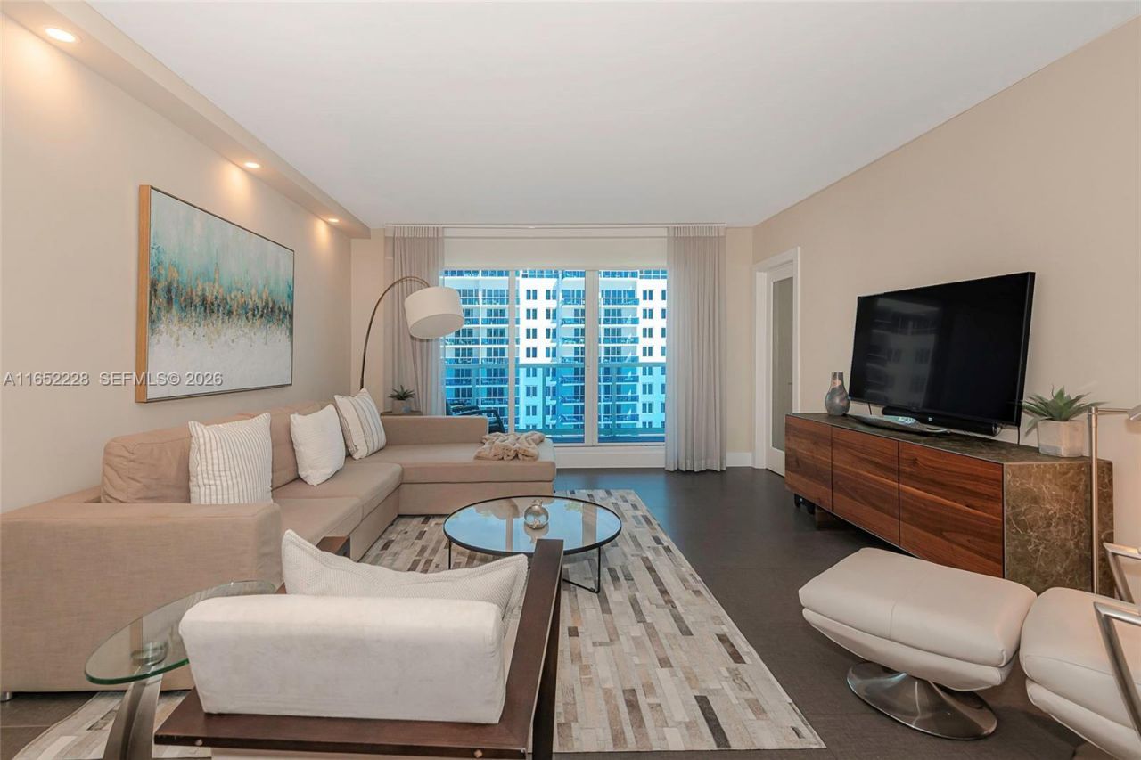 2301 Collins Ave, Unit 1216, Miami Beach, FL 33139 Photo