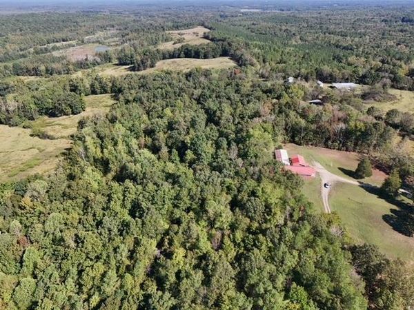 000 GLENDALE RD, Morris Chapel, TN 38361