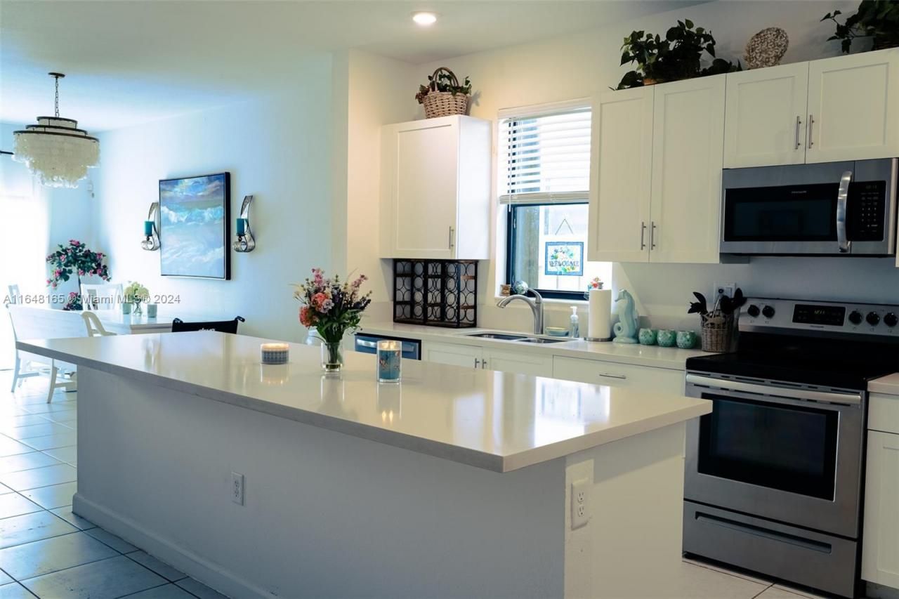 25357 SW 107th Ct, Miami, FL 33032 Photo