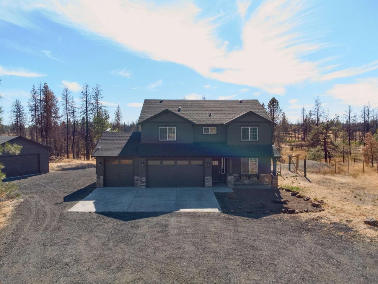 18215 W Genni Rock Ln, Medical Lake, WA 99022 Main Photo