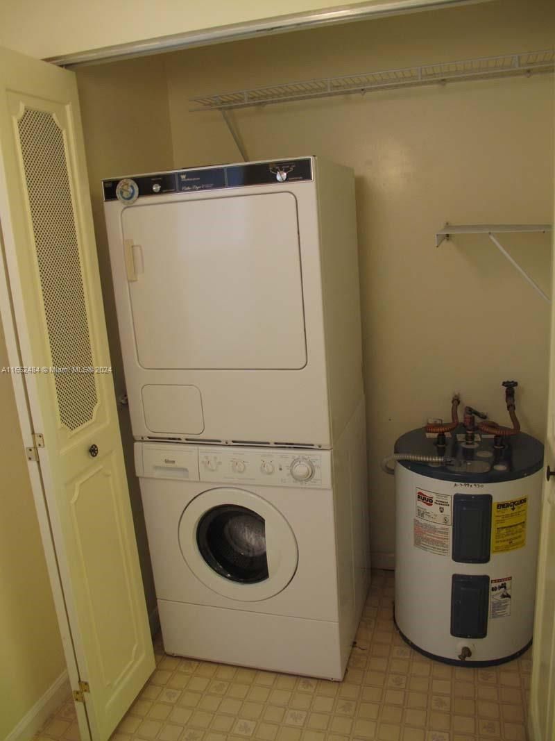 7320 Lake Cir Dr, Unit 404, Margate, FL 33063 Photo