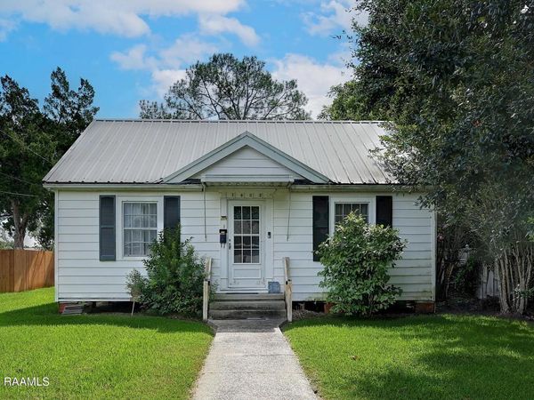1408 Thomas Street, Franklin, LA 70538
