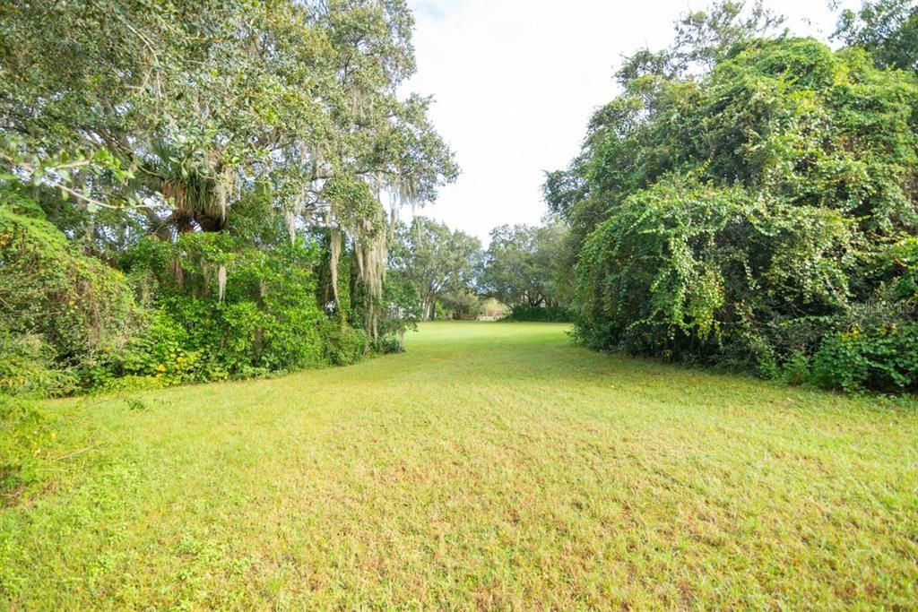 9358 Harney Road, Thonotosassa, FL 33592 Photo