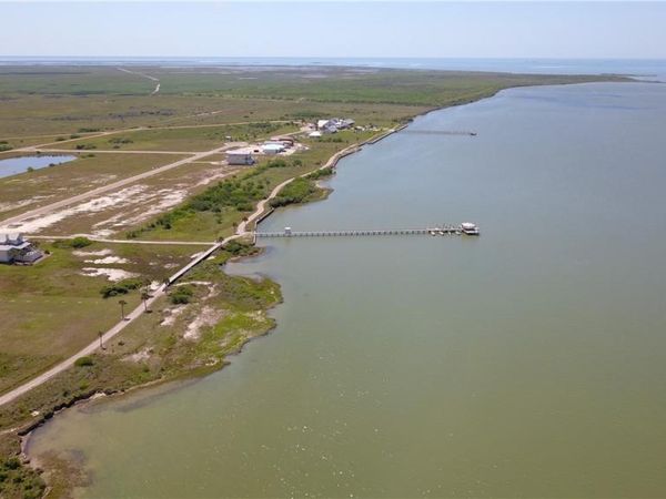LOT 17 BLK 2 Bay Club Drive, Seadrift, TX 77983