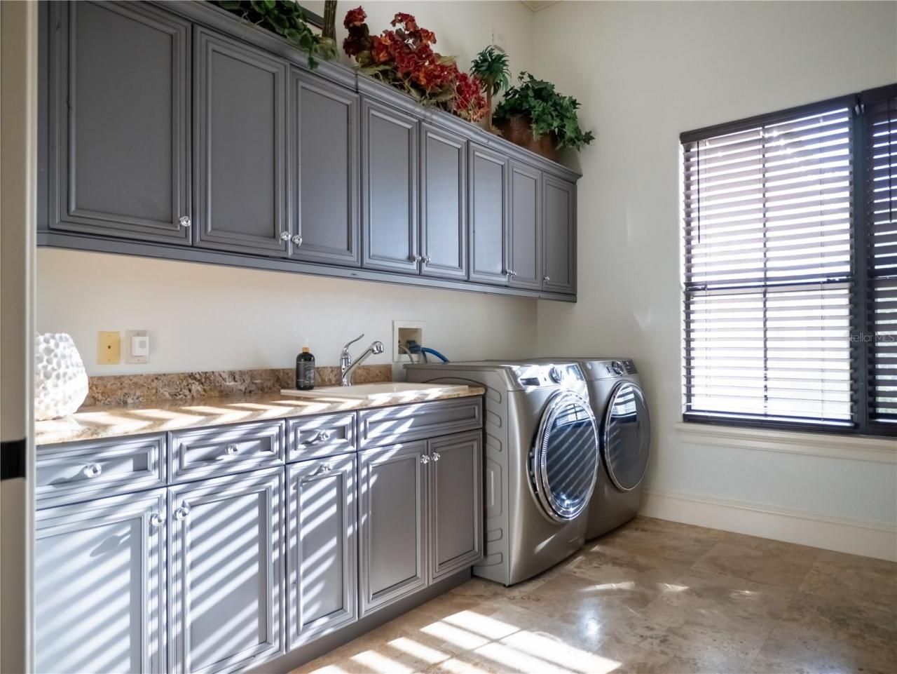 15008 Pendio Drive, Montverde, FL 34756 Photo