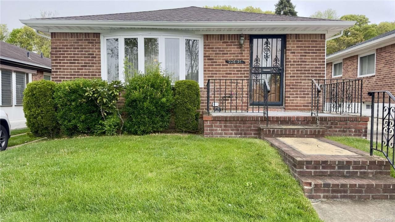 226-35 76th Road, Oakland Gardens, NY 11364 Main Photo