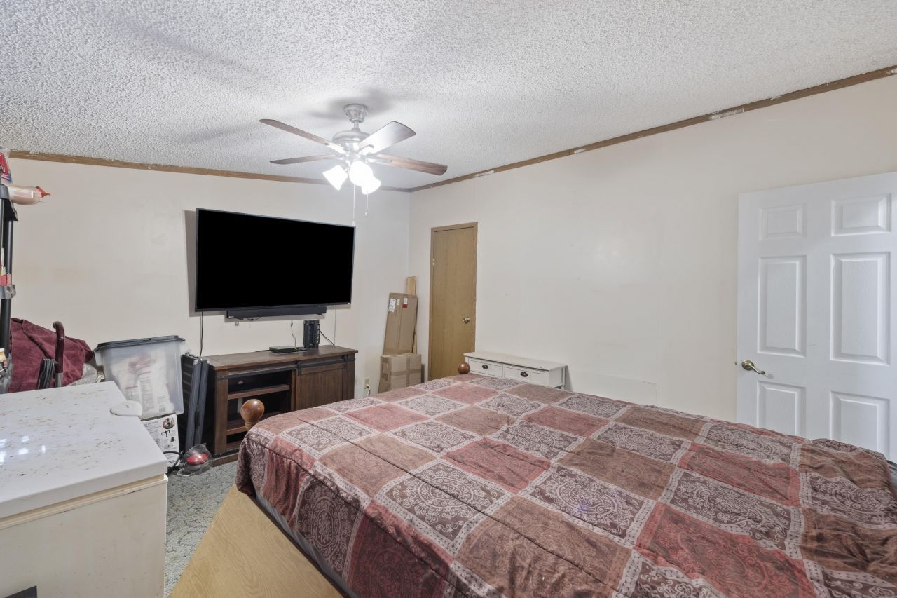 250 Stoller Road Photo 18