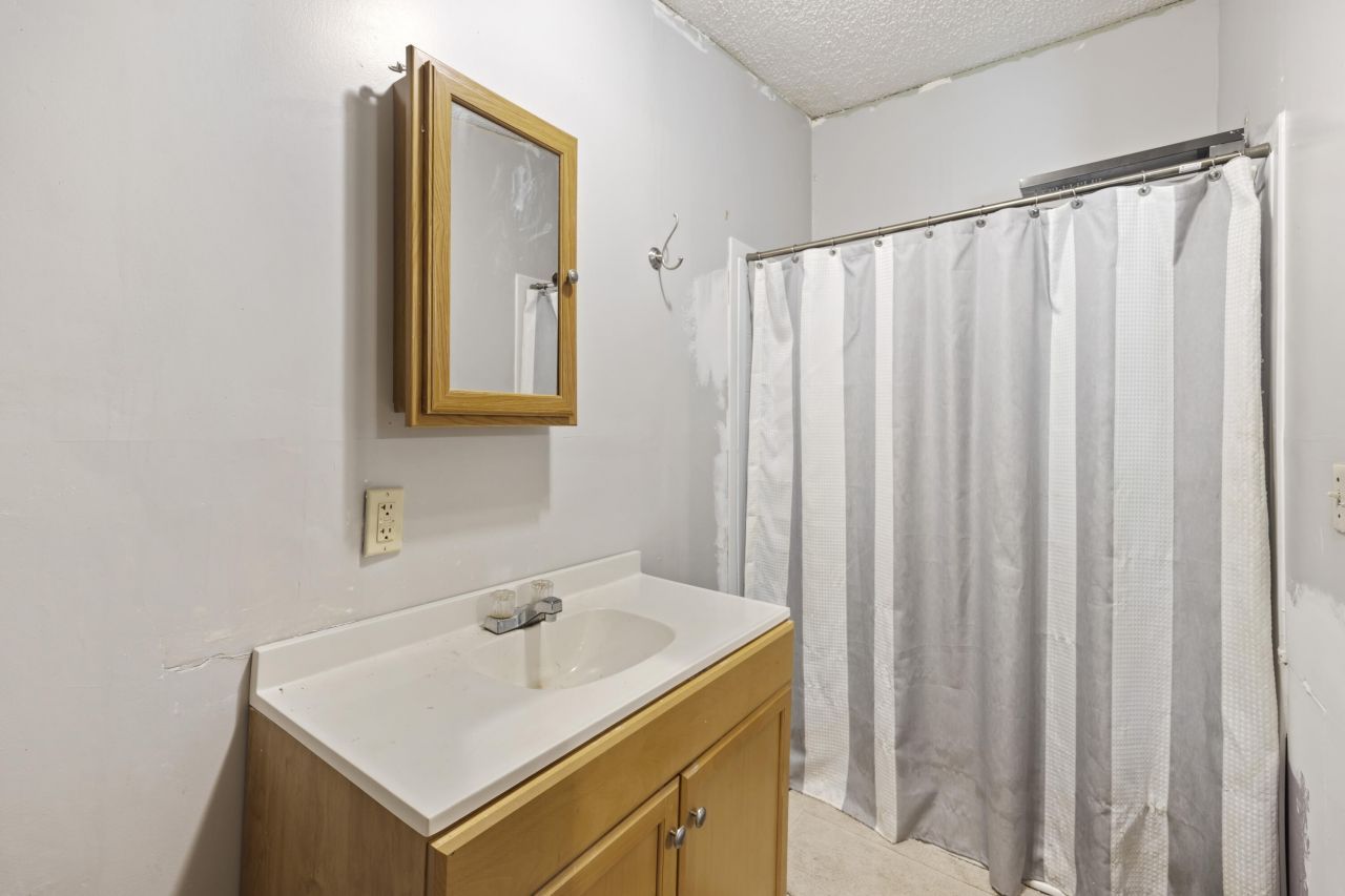 250 Stoller Road Photo 24