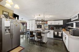 250 Stoller Road photo 4