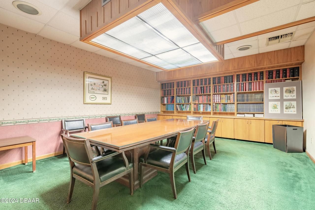 1075 Mason Avenue, Daytona Beach, FL 32117 Photo