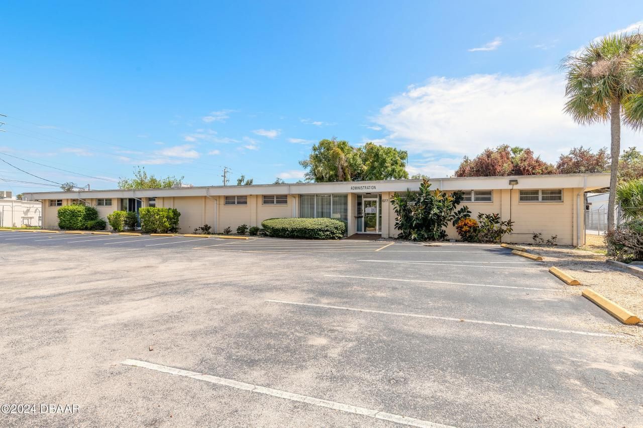 1075 Mason Avenue, Daytona Beach, FL 32117 Photo