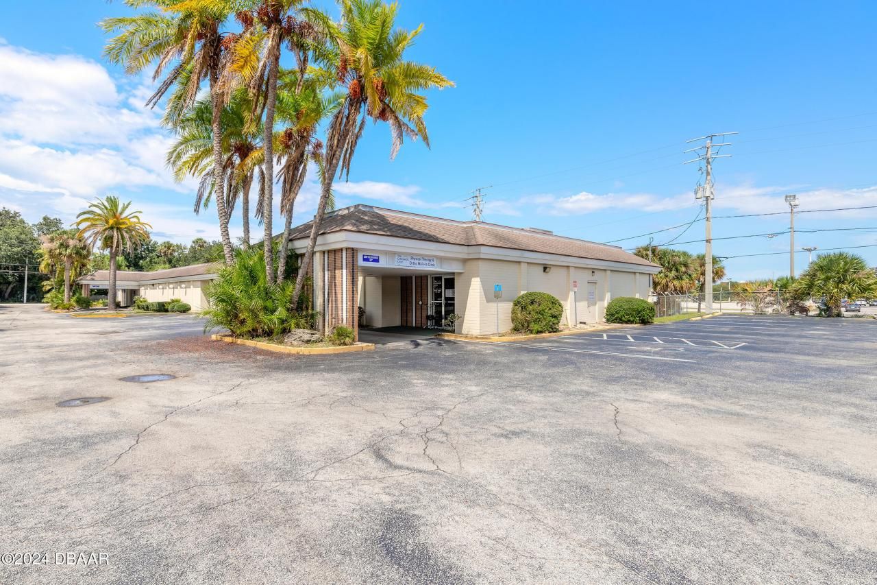 1075 Mason Avenue, Daytona Beach, FL 32117 Photo