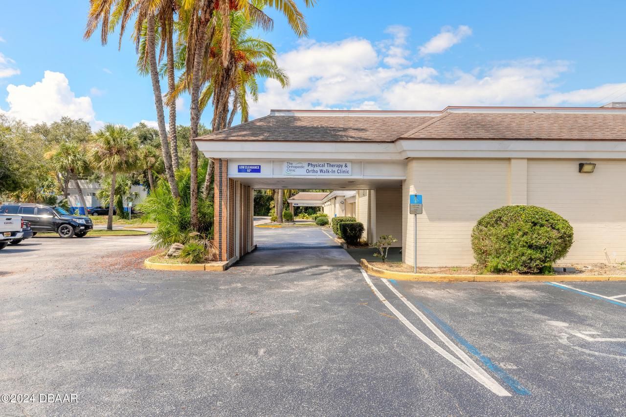 1075 Mason Avenue, Daytona Beach, FL 32117 Photo