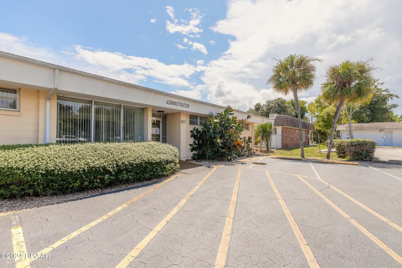 1075 Mason Avenue, Daytona Beach, FL 32117 Photo