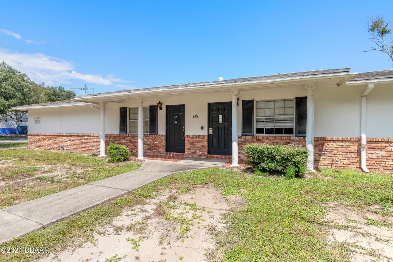 1075 Mason Avenue, Daytona Beach, FL 32117 Photo