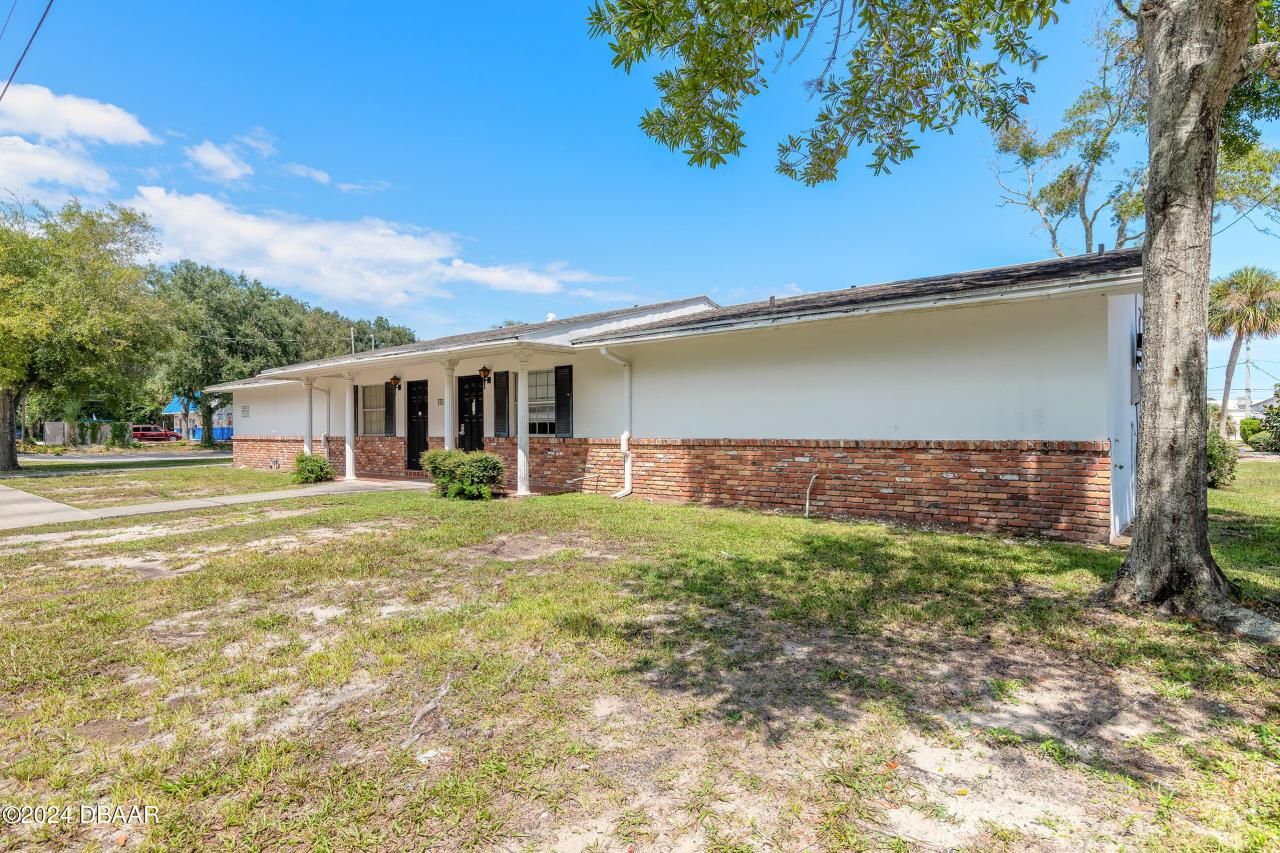 1075 Mason Avenue, Daytona Beach, FL 32117 Photo