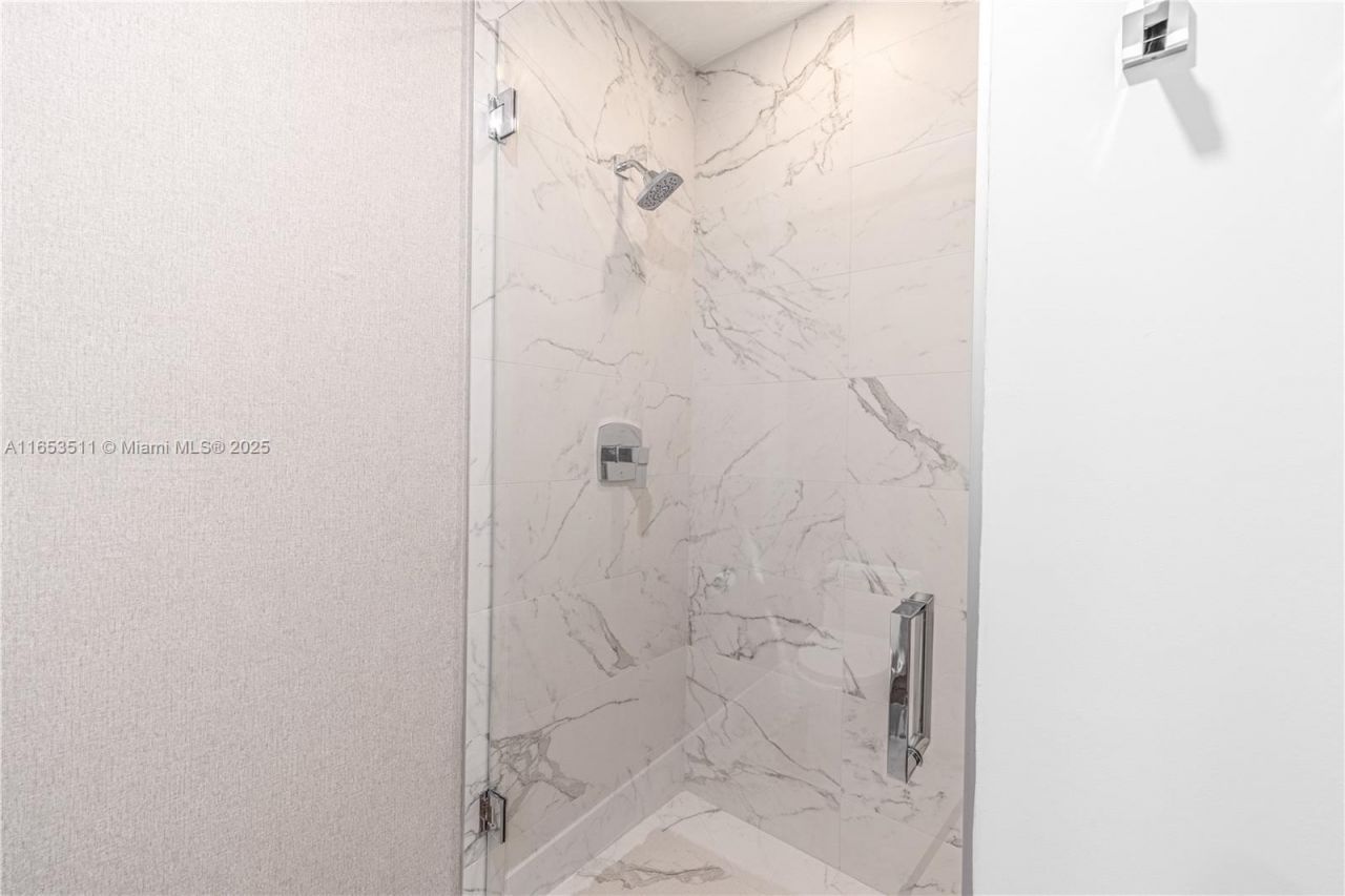 17550 Collins Ave, Unit 1203, Sunny Isles Beach, FL 33160 Photo