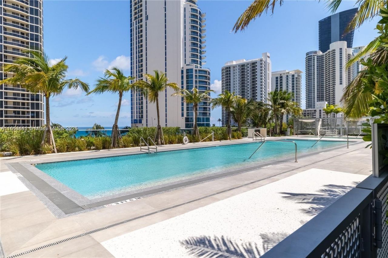 17550 Collins Ave, Unit 1203, Sunny Isles Beach, FL 33160 Photo