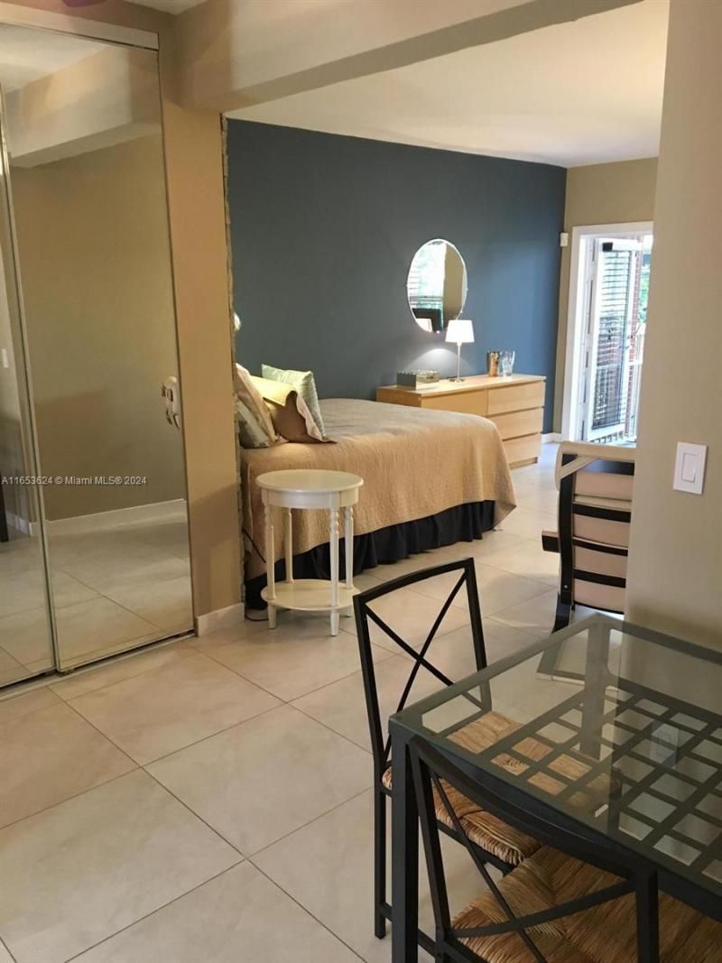 1228 Pennsylvania Ave, Unit 2, Miami Beach, FL 33139 Photo