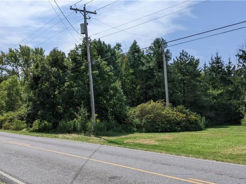 9376 Daniels Road, Seville, OH 44273 Photo 2