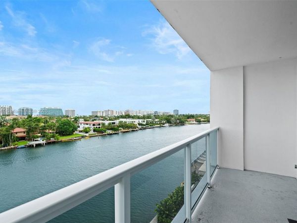 9381 E Bay Harbor Dr, Unit 603S, Bay Harbor Islands, FL 33154