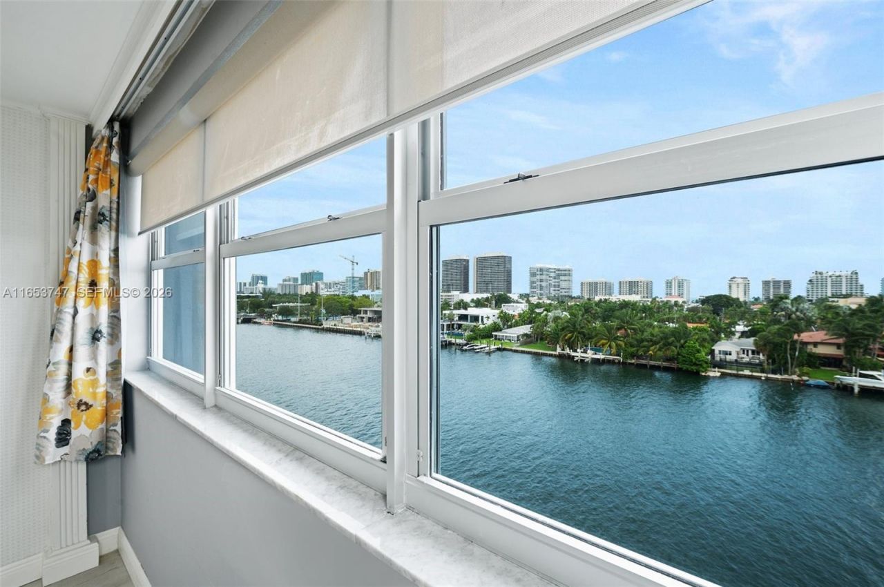 9381 E Bay Harbor Dr, Unit 603S, Bay Harbor Islands, FL 33154 Photo