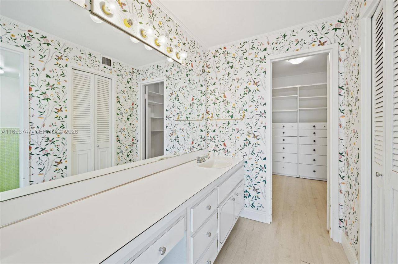 9381 E Bay Harbor Dr, Unit 603S, Bay Harbor Islands, FL 33154 Photo