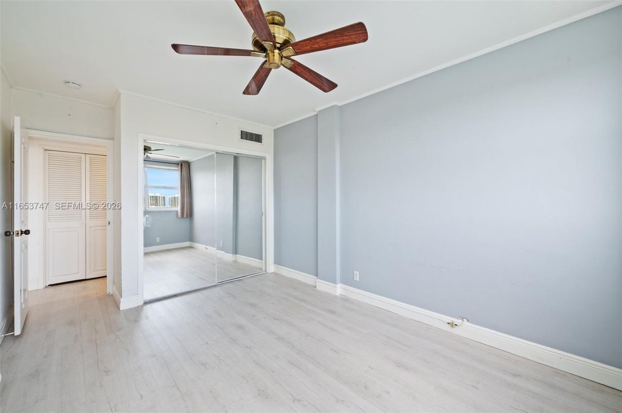 9381 E Bay Harbor Dr, Unit 603S, Bay Harbor Islands, FL 33154 Photo