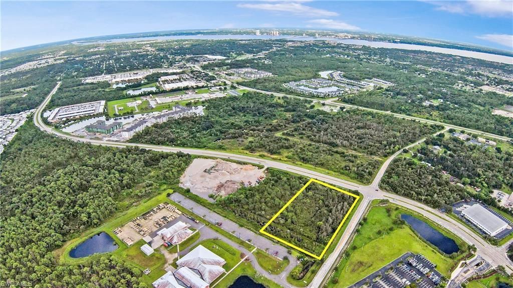 2501 Diplomat Pkwy E, Cape Coral, FL 33909 Photo