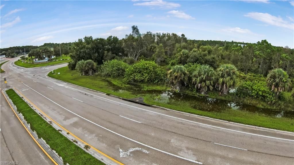 2501 Diplomat Pkwy E, Cape Coral, FL 33909 Photo