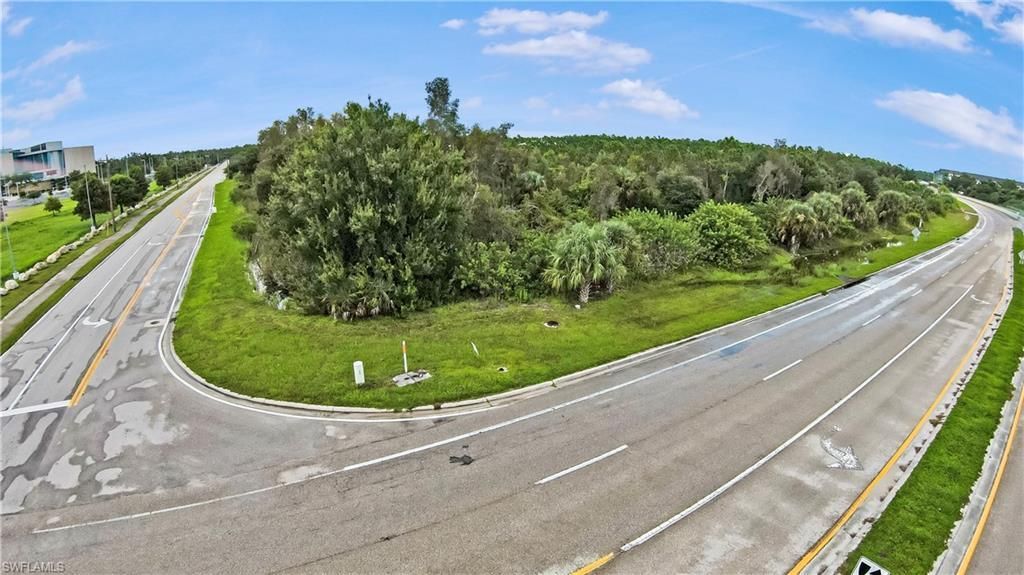 2501 Diplomat Pkwy E, Cape Coral, FL 33909 Photo