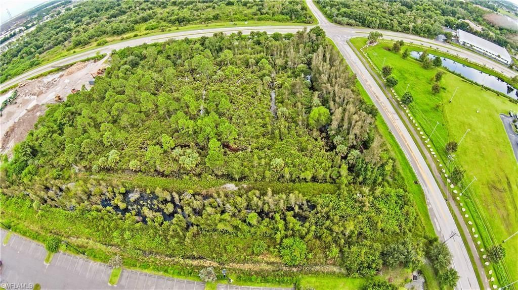 2501 Diplomat Pkwy E, Cape Coral, FL 33909 Photo